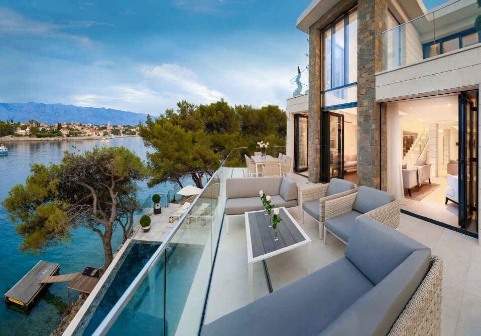 croatia-villa-vacation-rentals-sumartin-brac-luxury-villas-puglia-aaa-luxury-villas